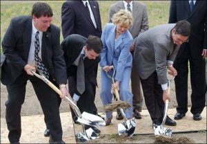 WG 1st Groundbreaking